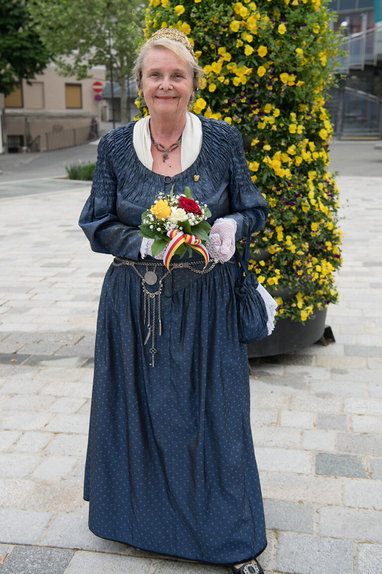 Susanne-Pucher-Ferlacher-Goldhaubenfrauen
