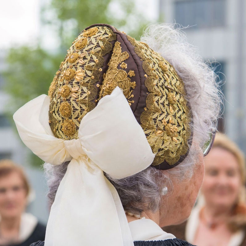 Goldhaube der Ferlacher Goldhaubenfrauen