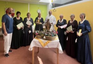 Kräuterweihe Ferlacher Goldhaubenfrauen