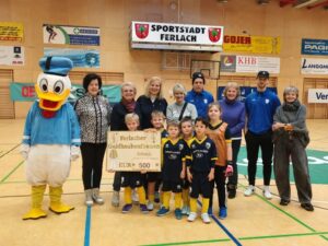 Spende in der Höhe von 500 € für den Fußballnachwuchs!